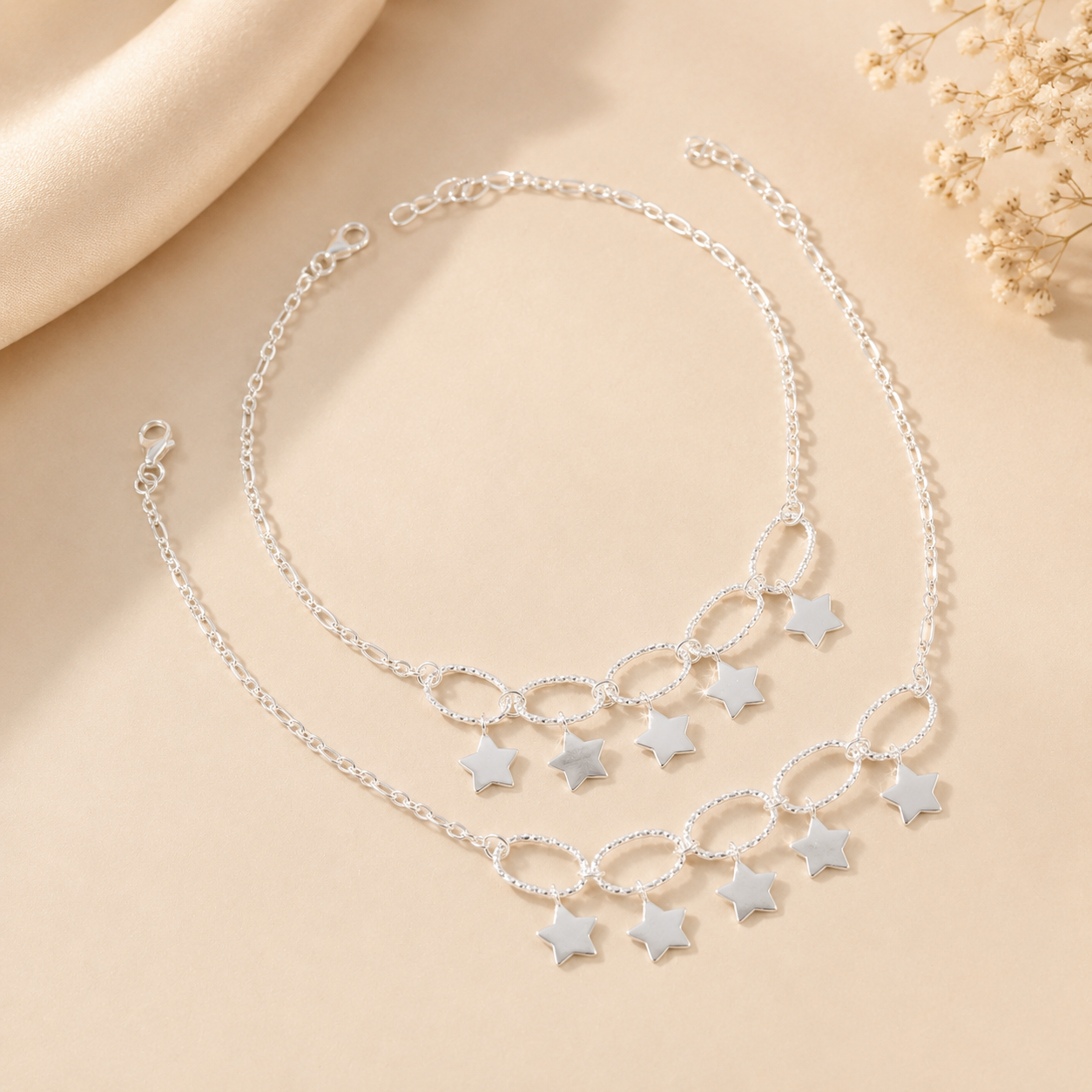 Star Charm Oval Anklets