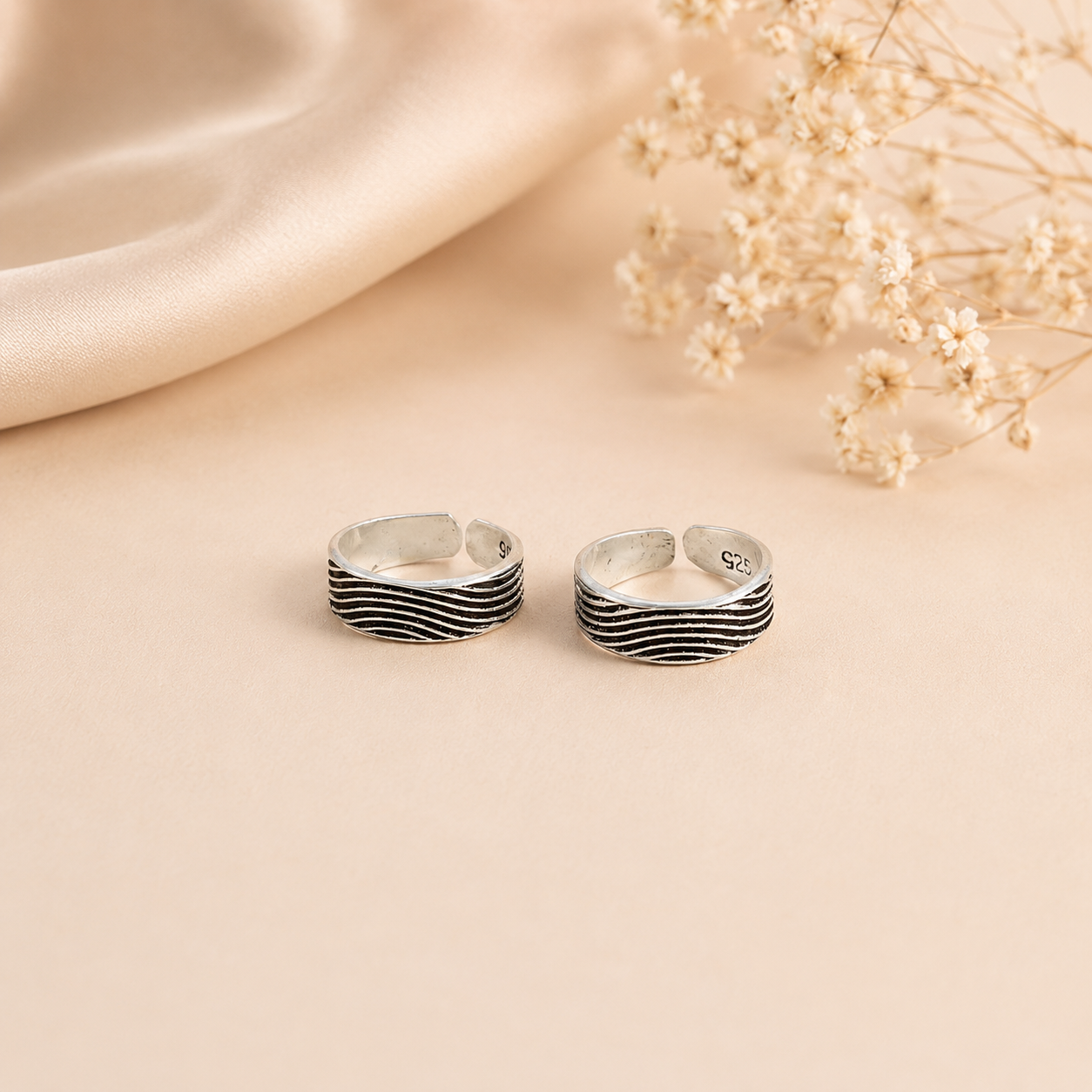 Wave Elegance Silver Toe Rings