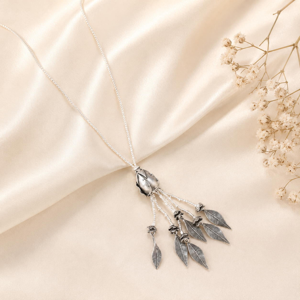 Anaya Chandrika Leaf Silver Necklace