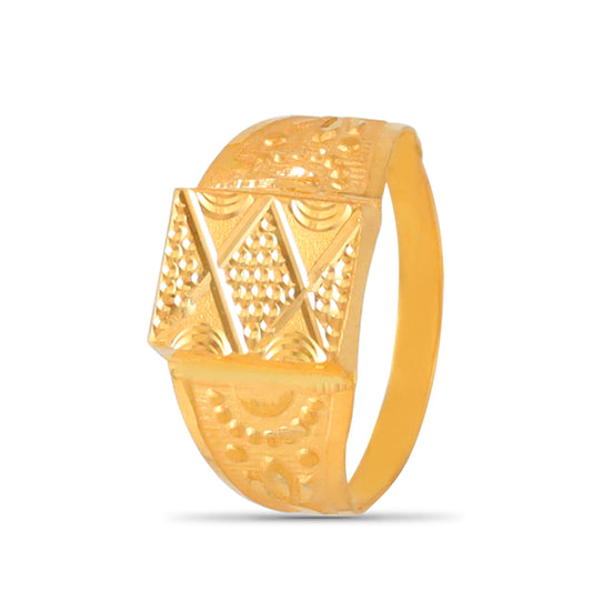 Ishan Dazzling Gold Ring For Him