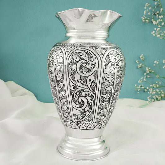 Khiyati Ethereal Silver Vase