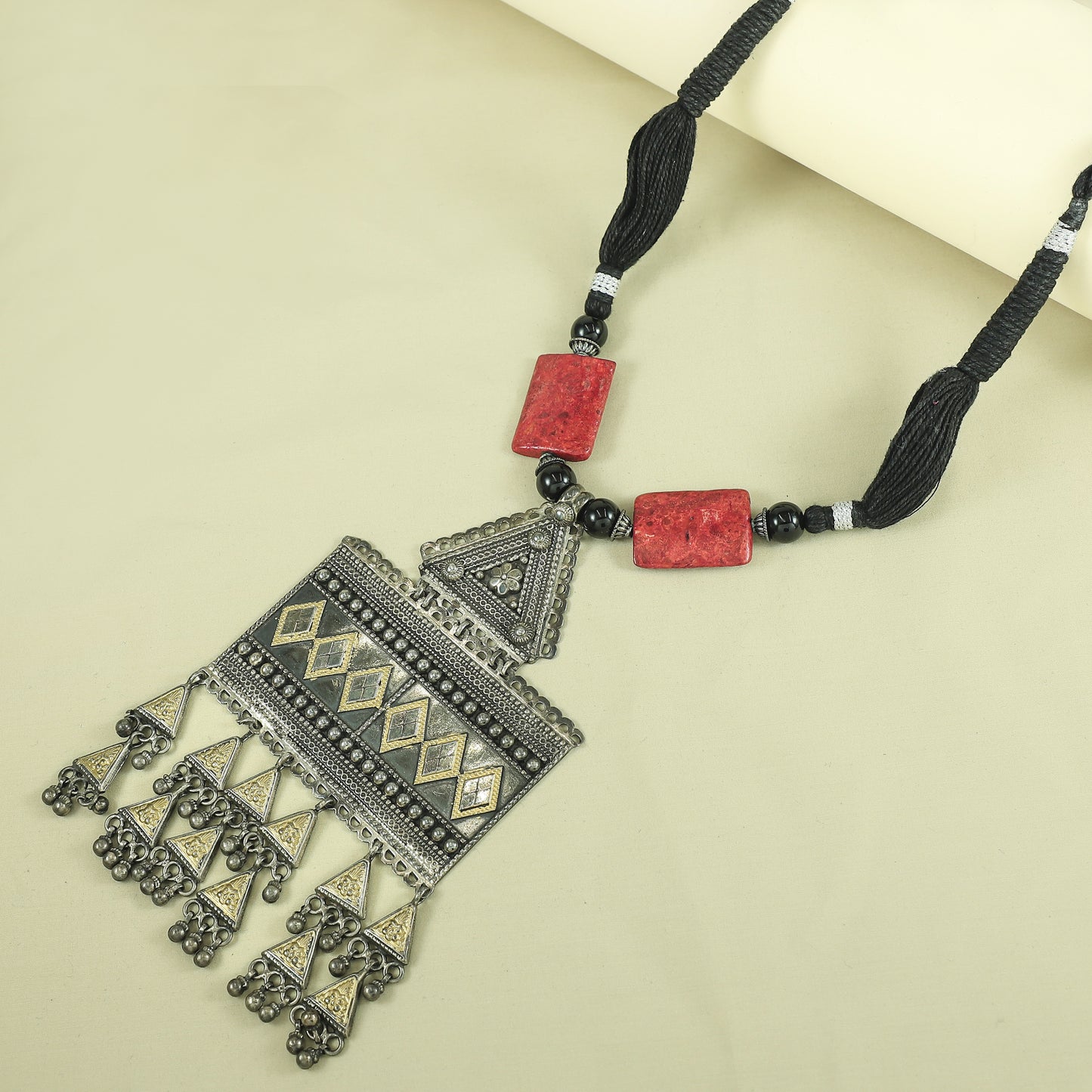 Vanya Red-Black Dual Tone Thread Tribal Silver Necklace