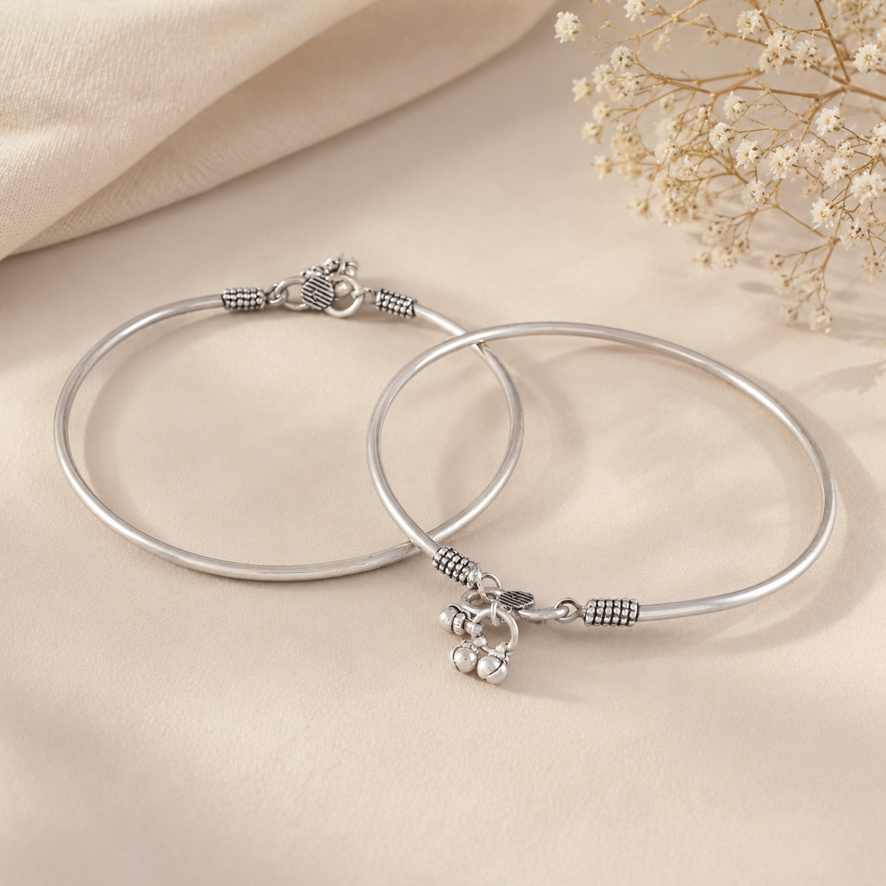 Minimal Ghungroo Silver Kada Anklets