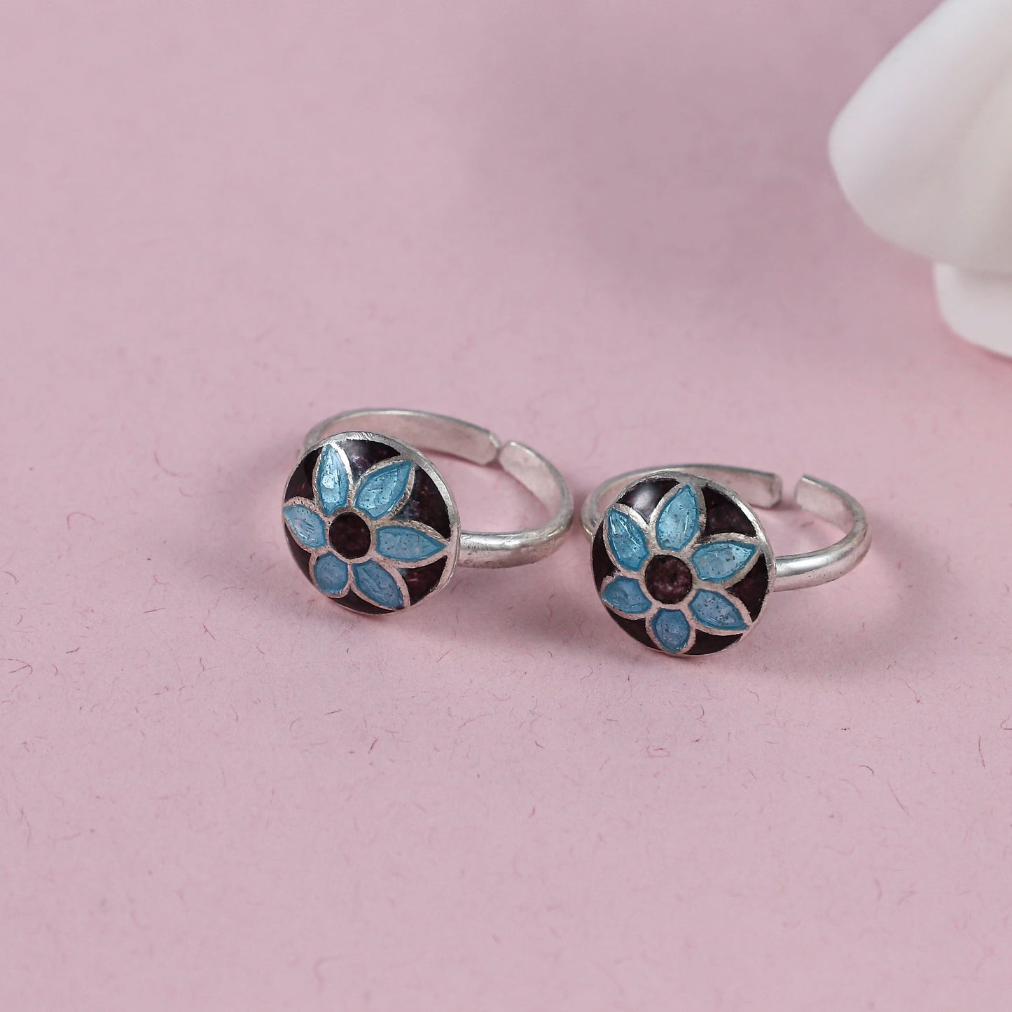 Blue Floral Charm Silver Toe Rings