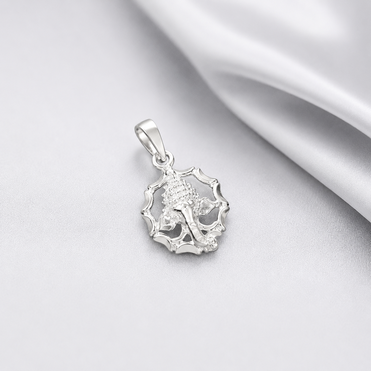 Lord Ganesha Cutwork Design Silver Pendant