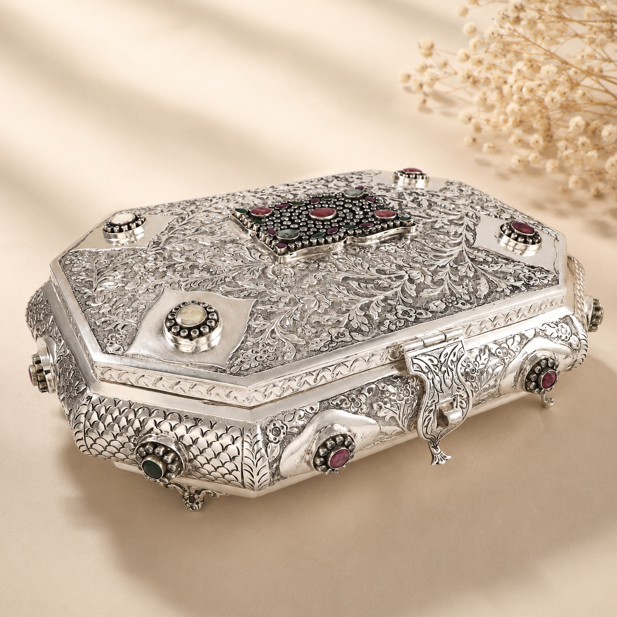 Luxurious Silver Box
