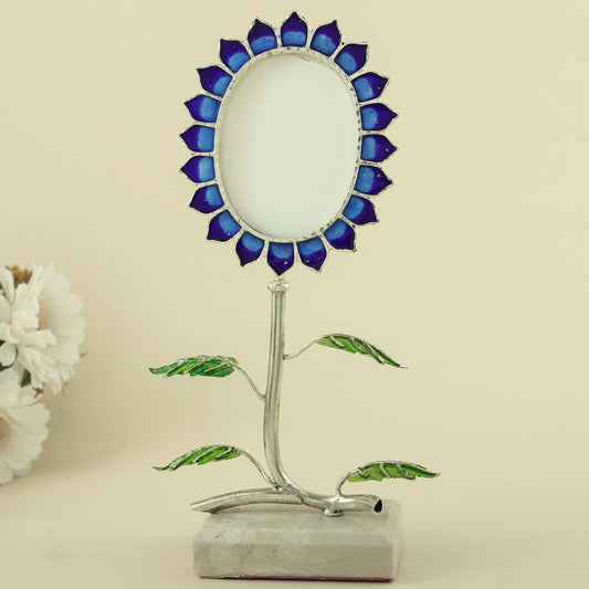 Charming Floral Silver Photo-Frame