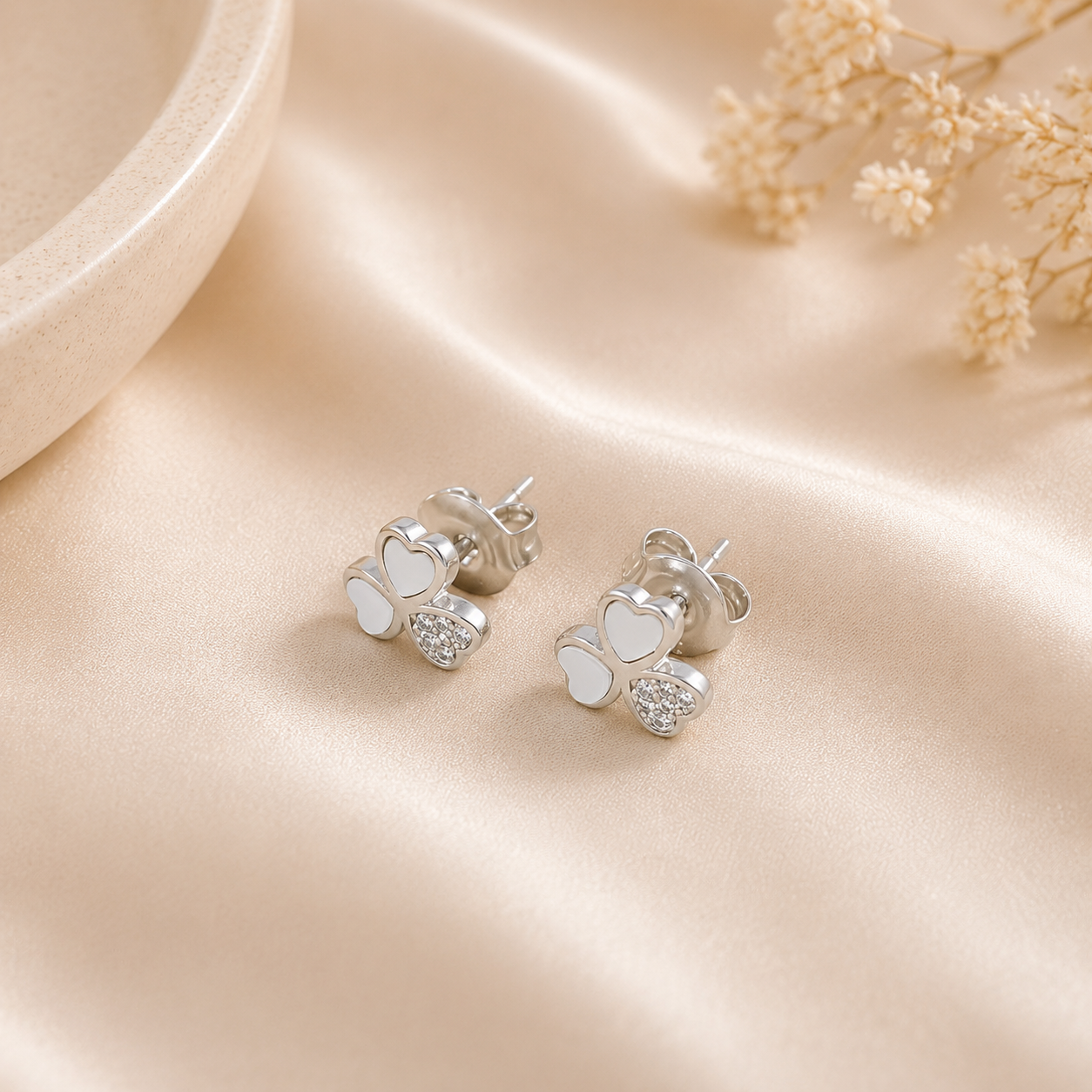 Jiya Heart Charm Silver Pendant Set