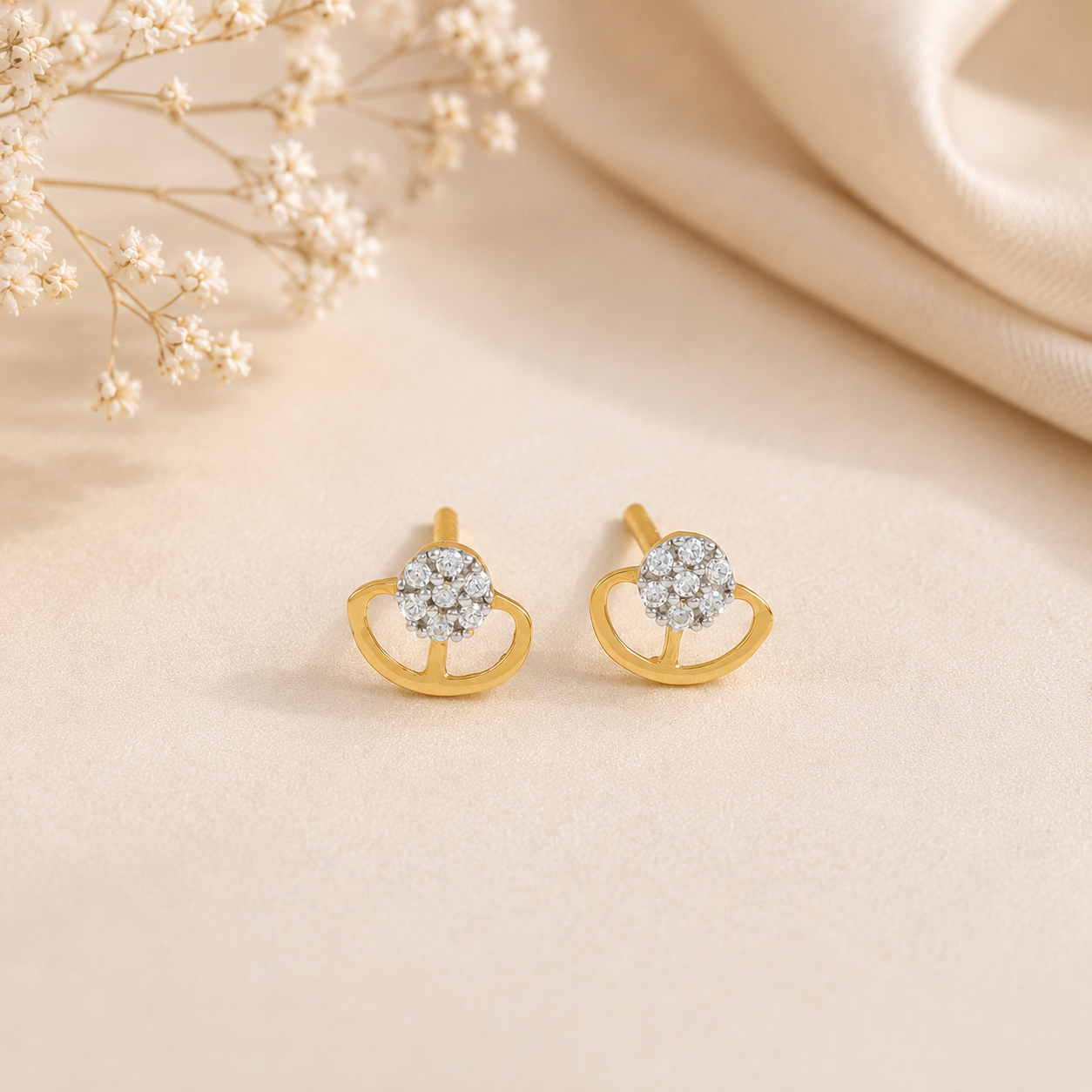 Heart Bloom Studs Gold Earrings