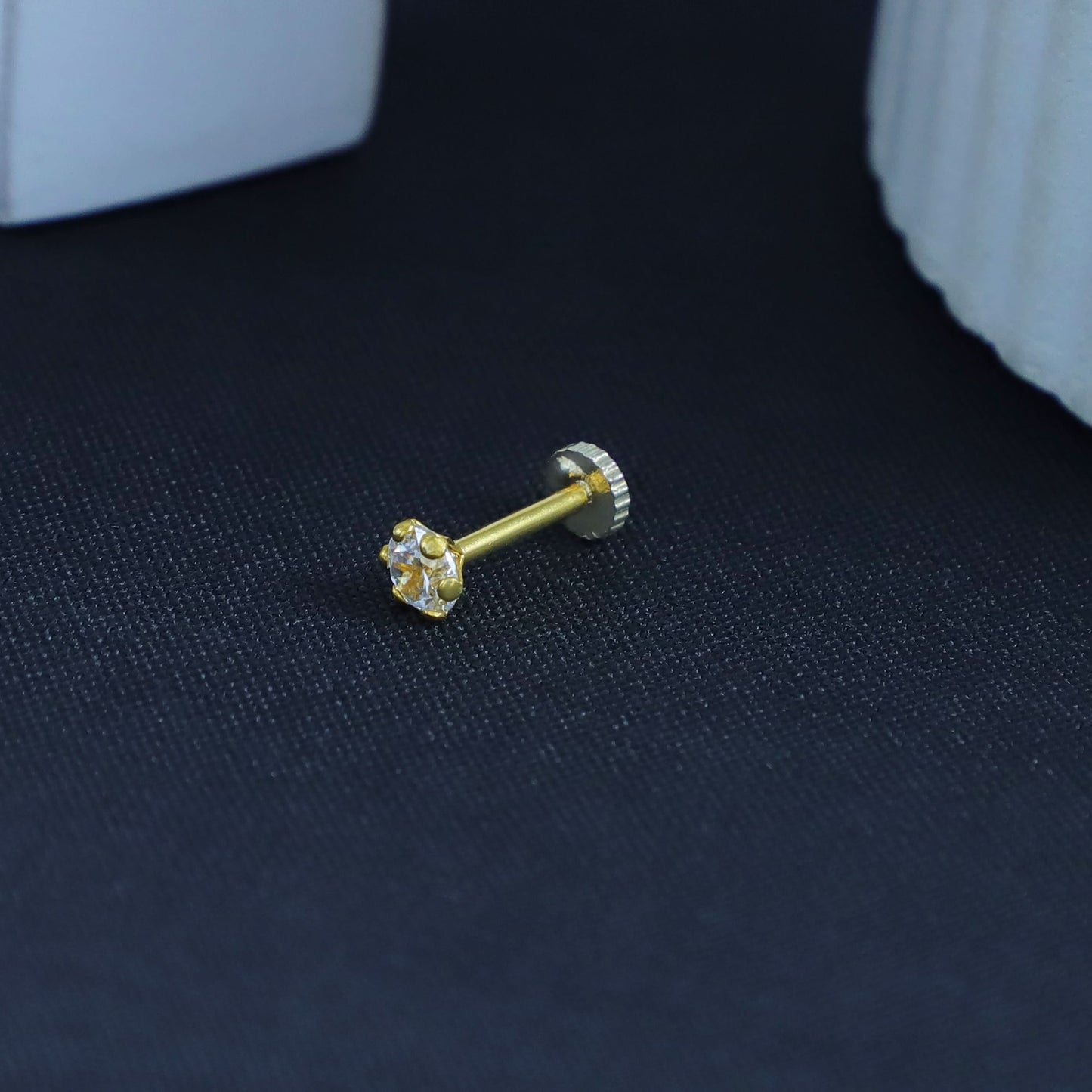 Chhaya Lustre Bloom Gold Nose Pin