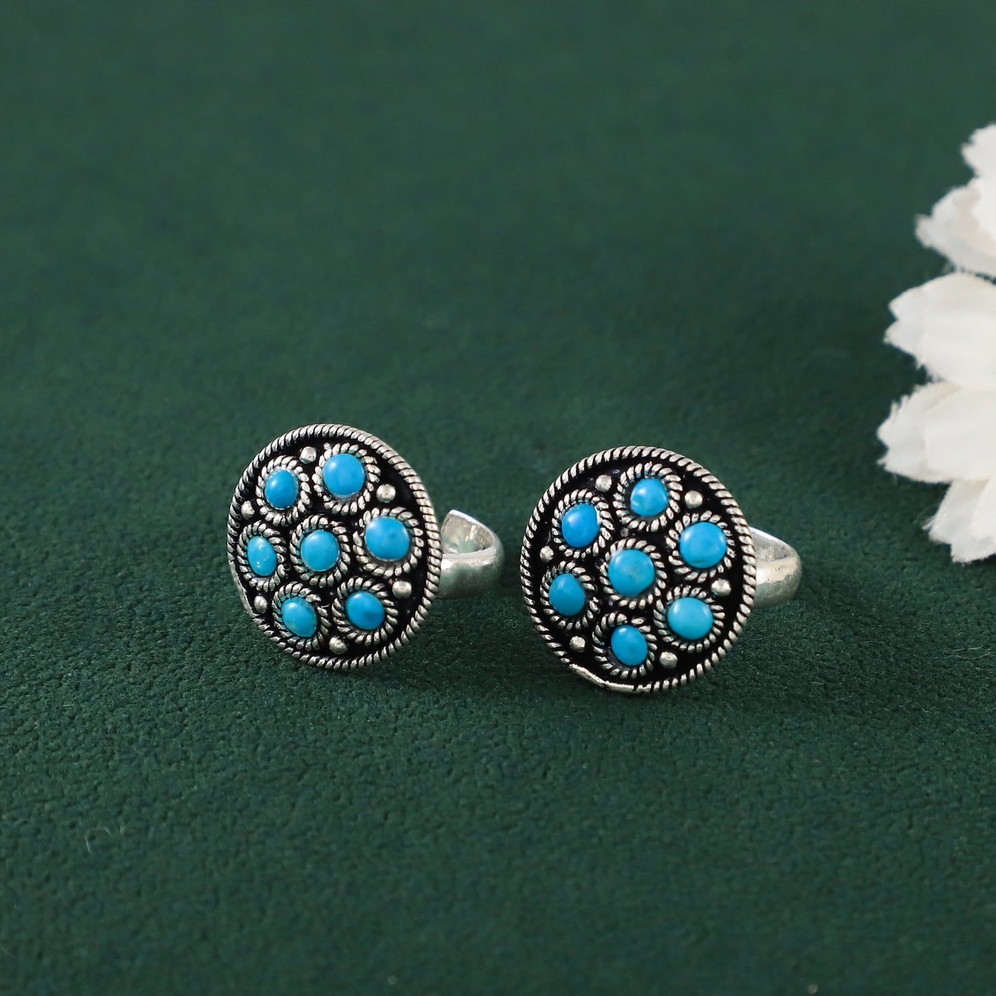Ishita Tribal Blue Silver Toe Rings