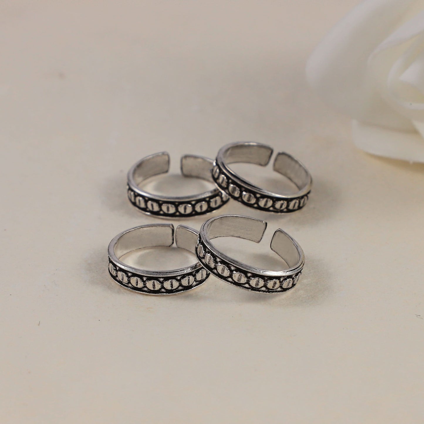 Vanya Silver Toe Rings