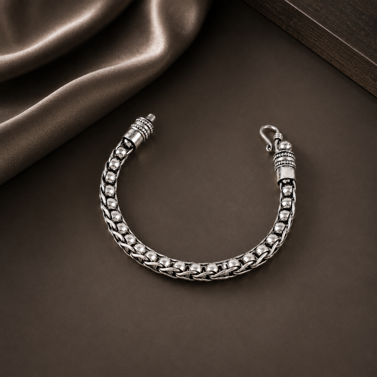 Gagan Imperial Link Silver Bracelet For Him