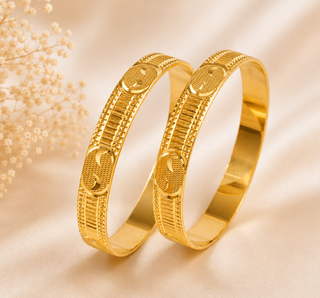 Regal Motif Gold Bangles