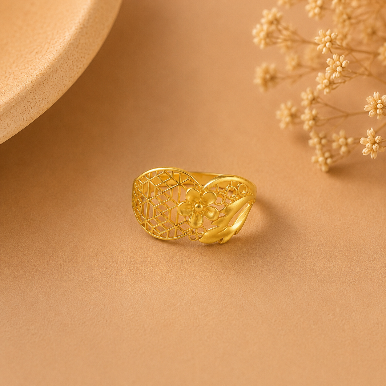 Rishika Floral Mesh Gold Ring