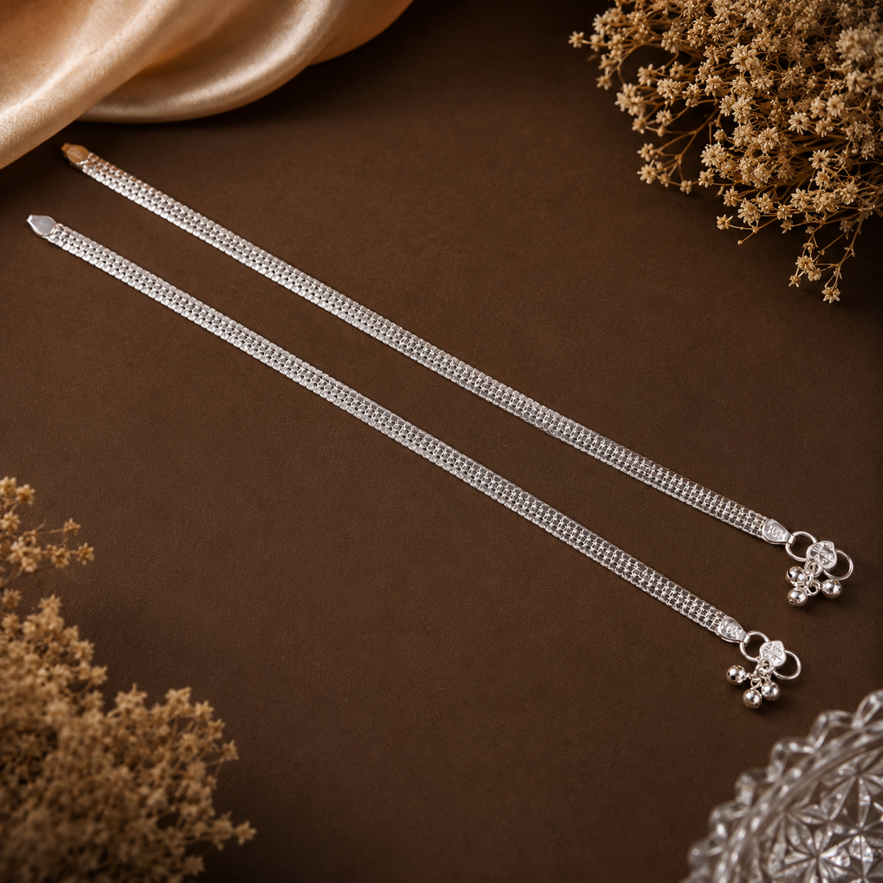 Nyra Luxe Silver Anklets