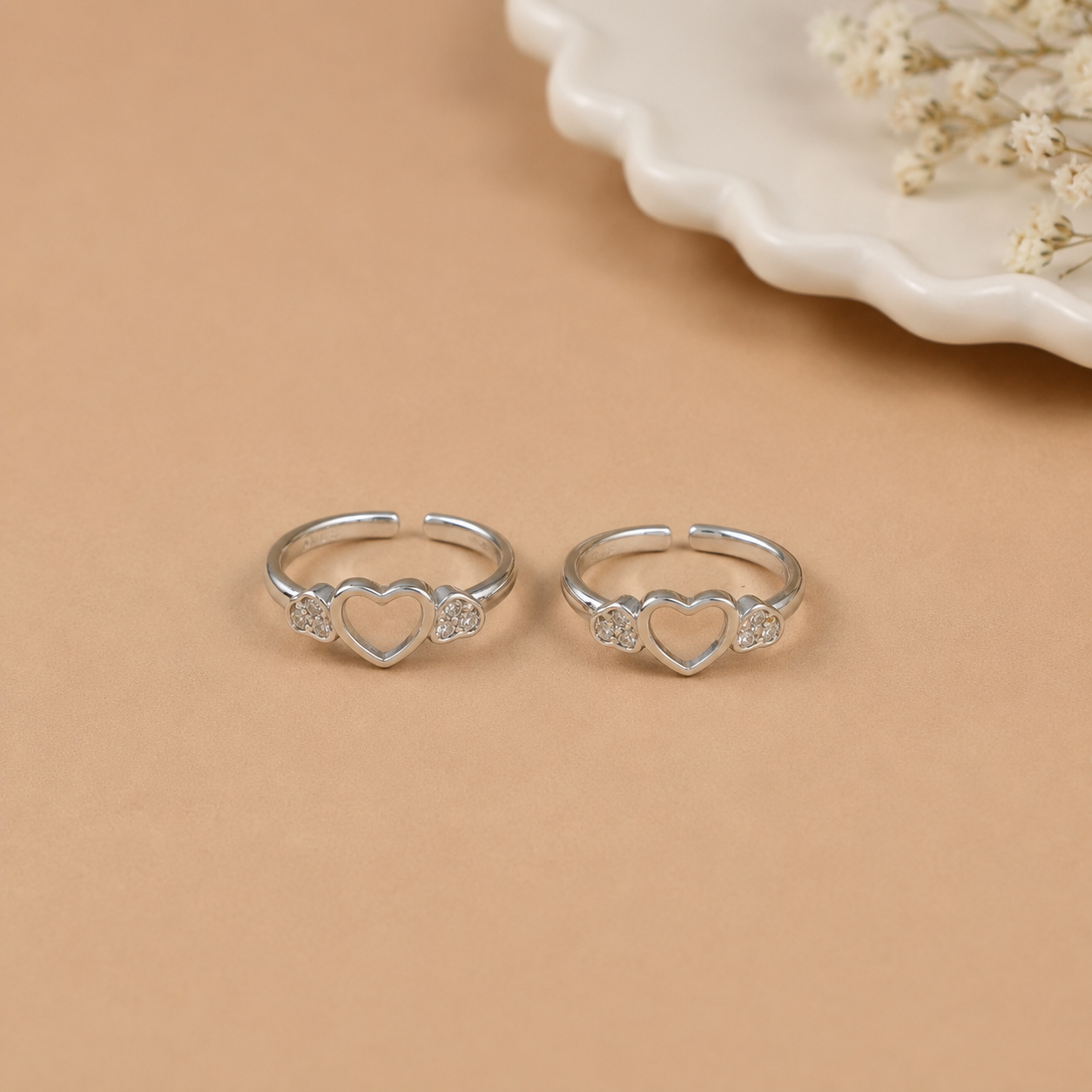 Ira Heart Shine Silver Toe Rings