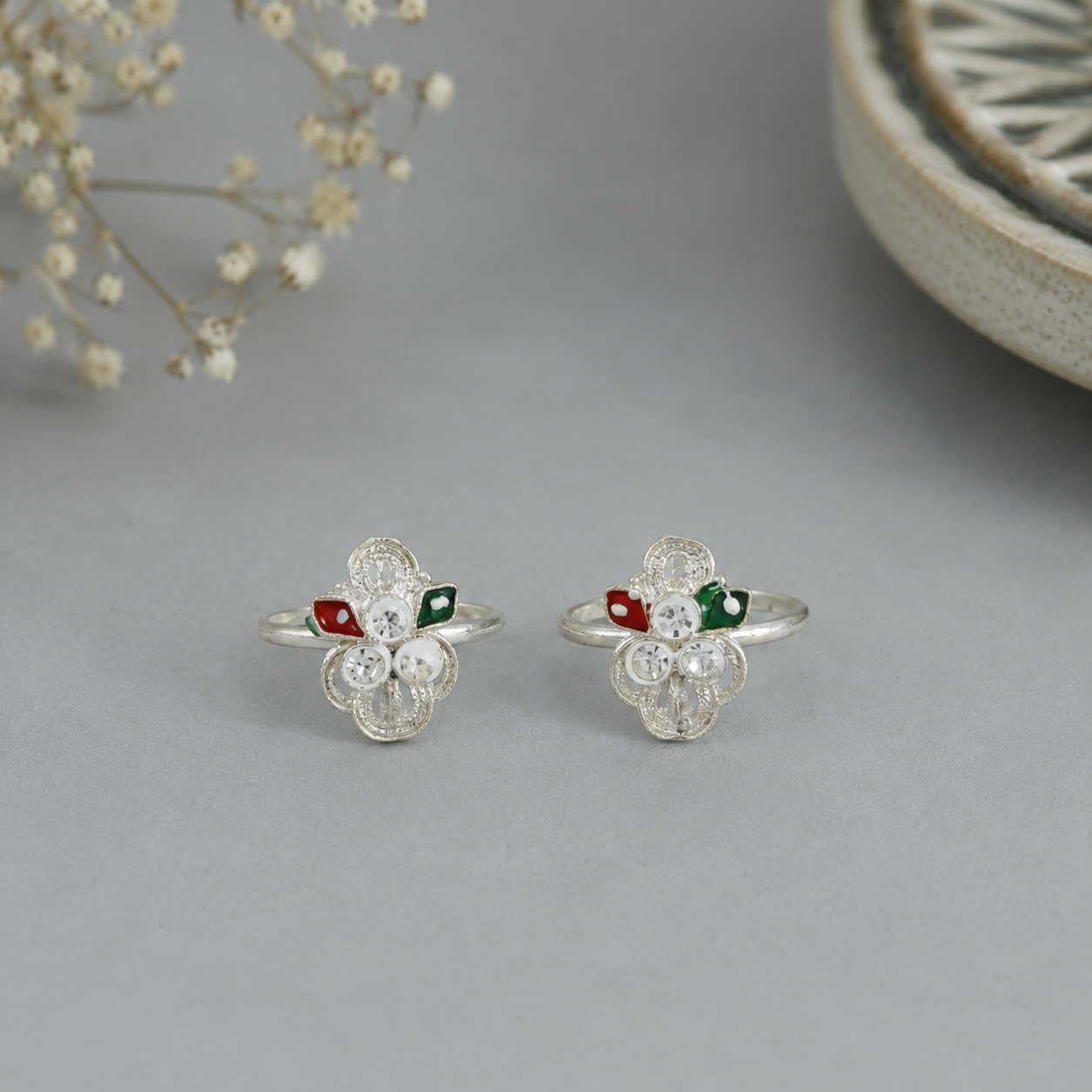 Navya Crystal Blossom Silver Toe Rings