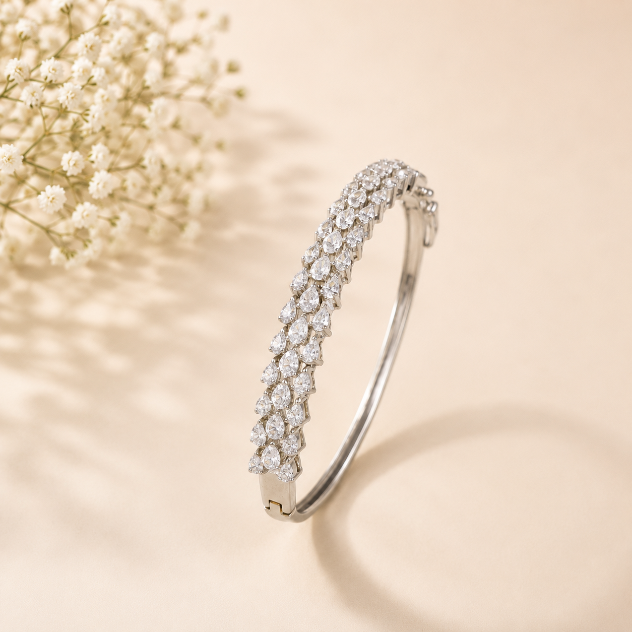 Trisha Shimmer Leaf Silver Bracelet