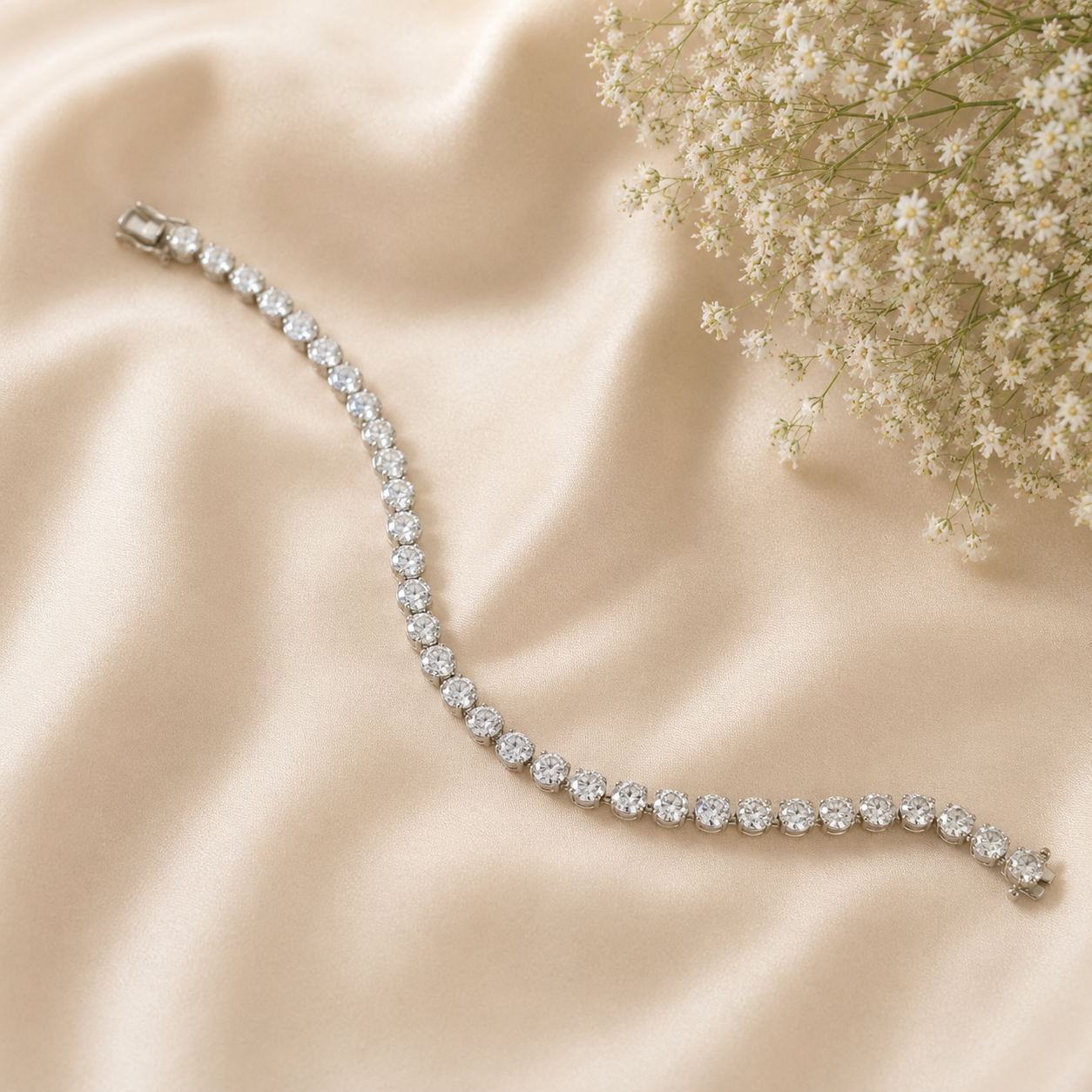 Aanya Glow Silver Bracelet