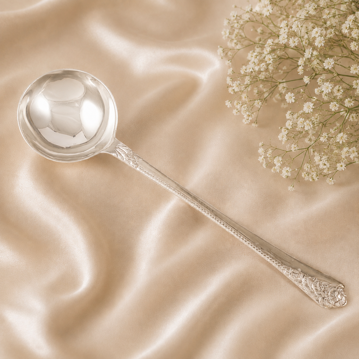 Luxe Serving Silver Spoon