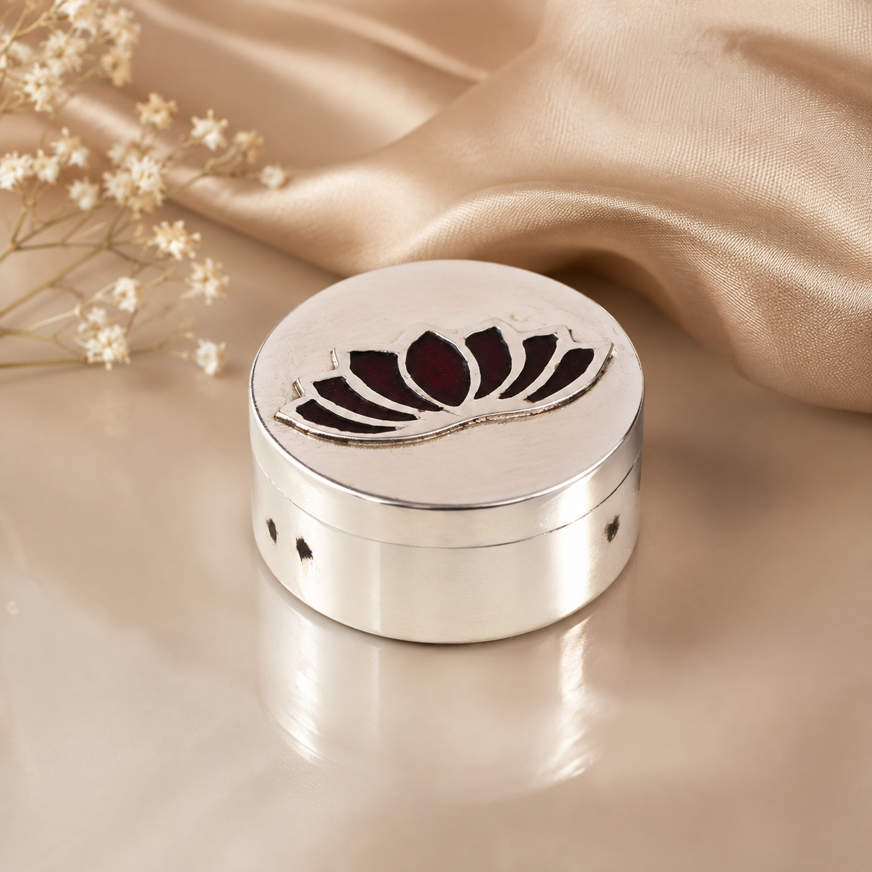 Lotus Charm Silver Box