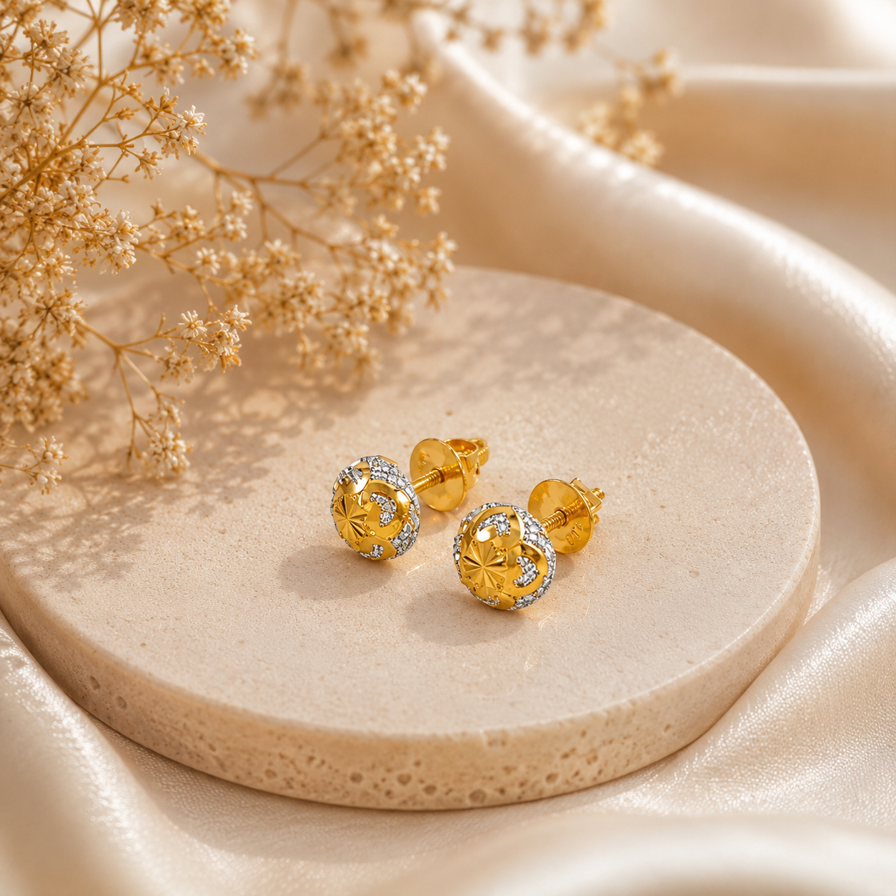 Aadhya Glow Gold Earrings