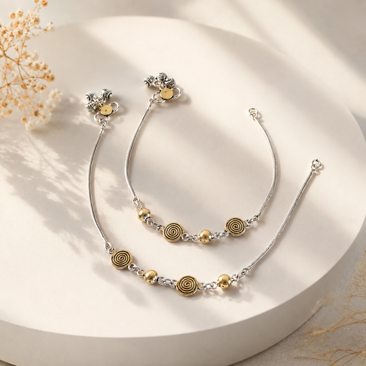 Siya Regal Swirl Silver Anklets
