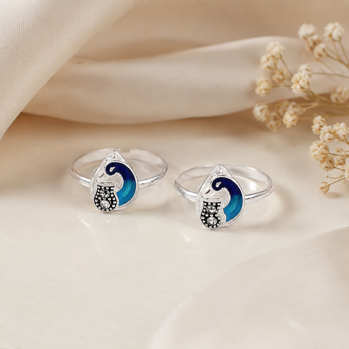 Diya Peacock Silver Toe Rings