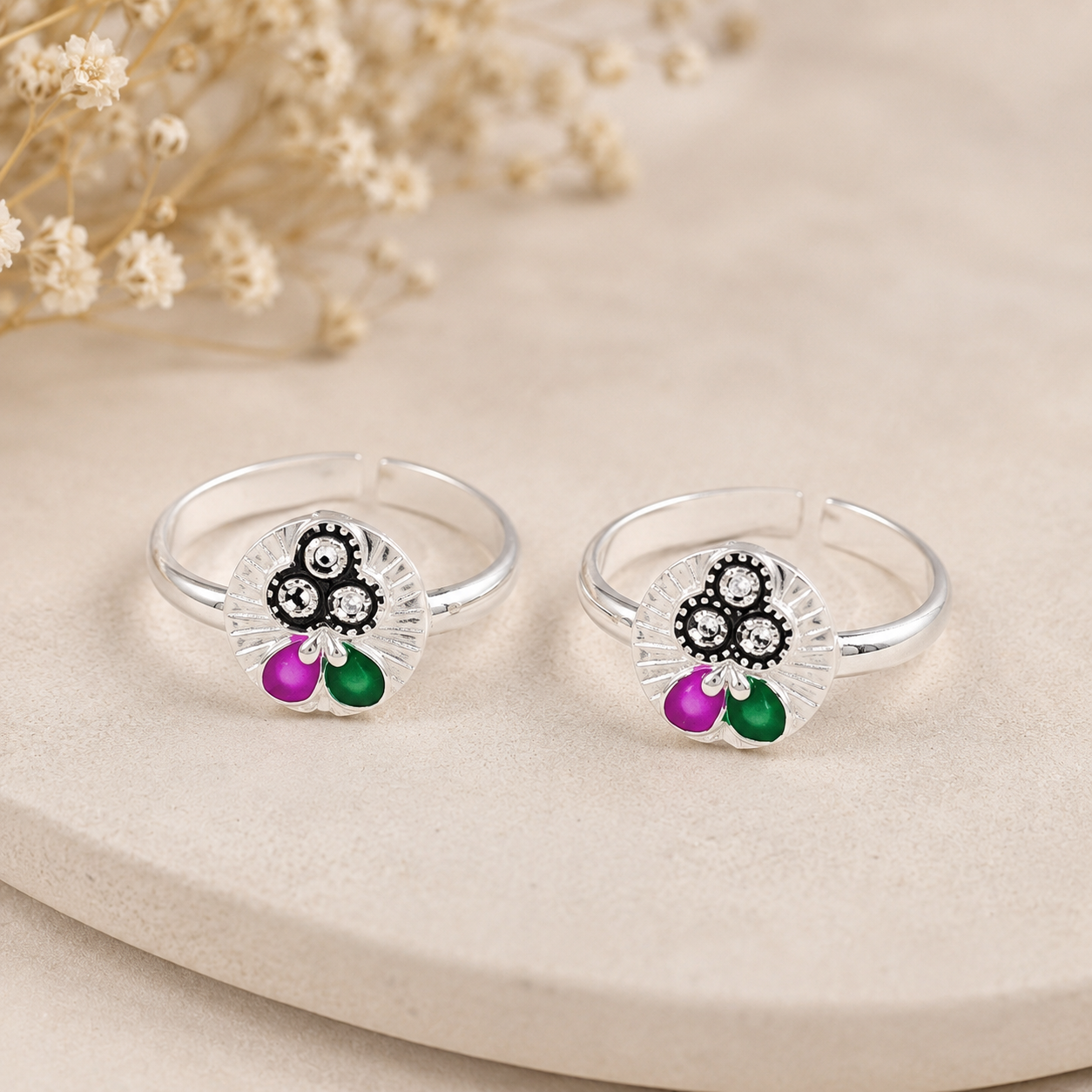 Vanya Dual Petal Silver Toe Rings