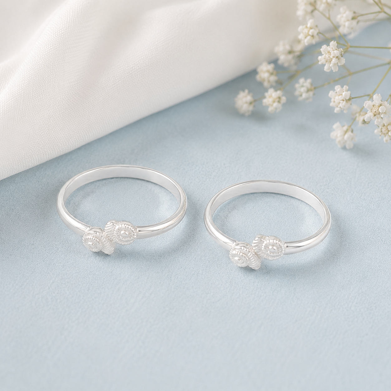 Reva Twin Rosette Silver Toe Rings