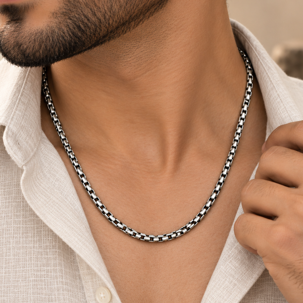 Noir Box Silver Chain For Him