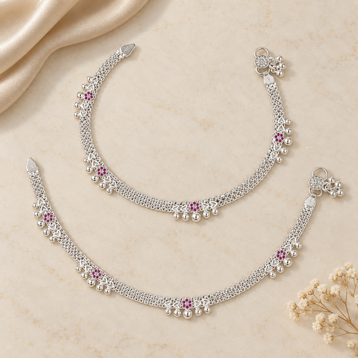 Avika Heart leaf Silver Anklets