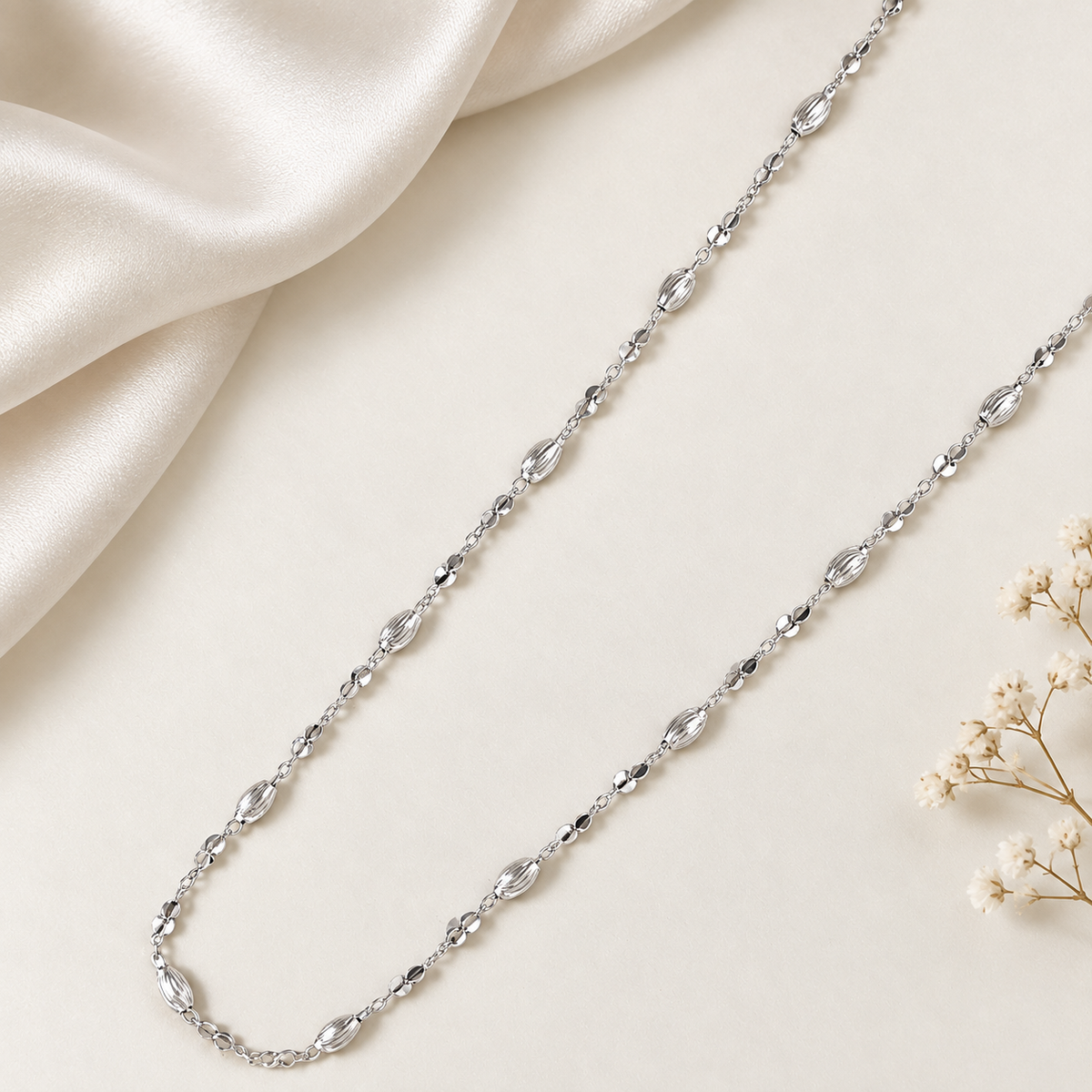 Mahira Dewdrop Bead Silver Chain