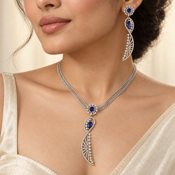 Aashi Aurevia Sapphire Twist Silver Pendant Set