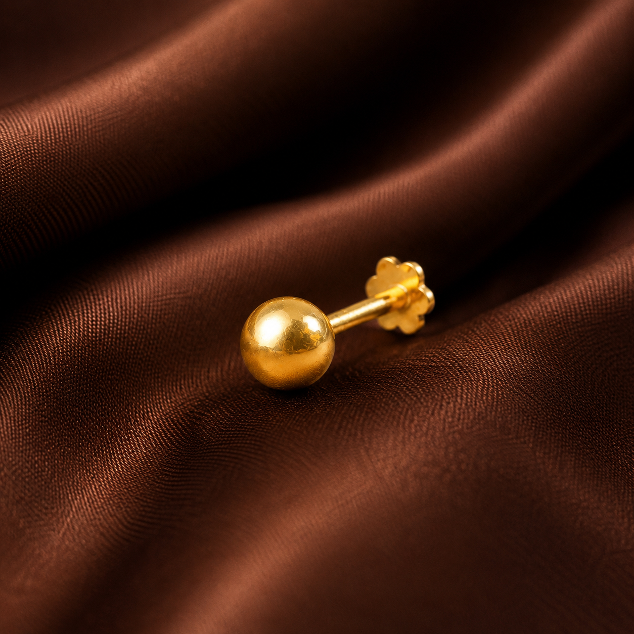 Asha Shiny & Round Gold Nose Pin