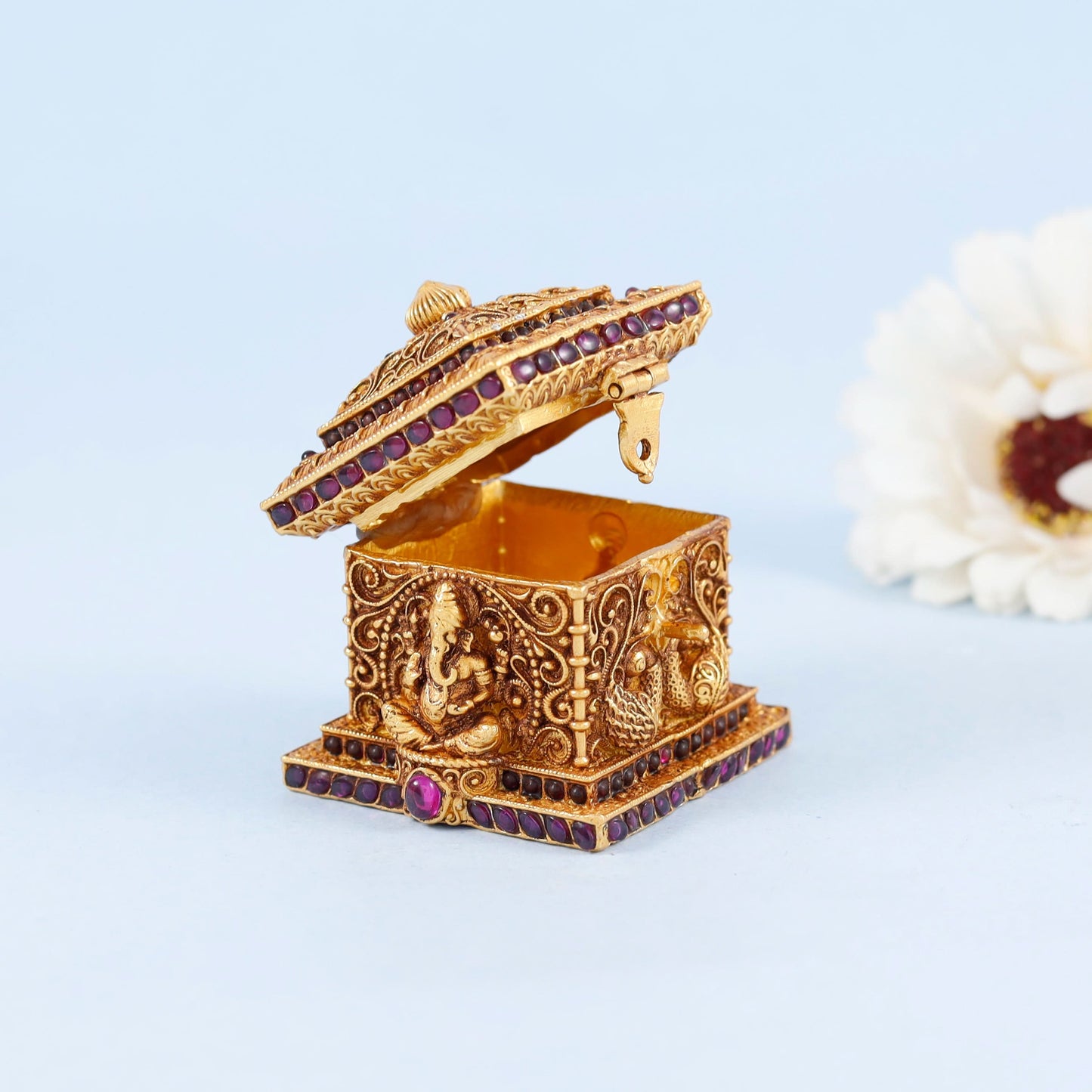Beautiful Ganesha Silver Box