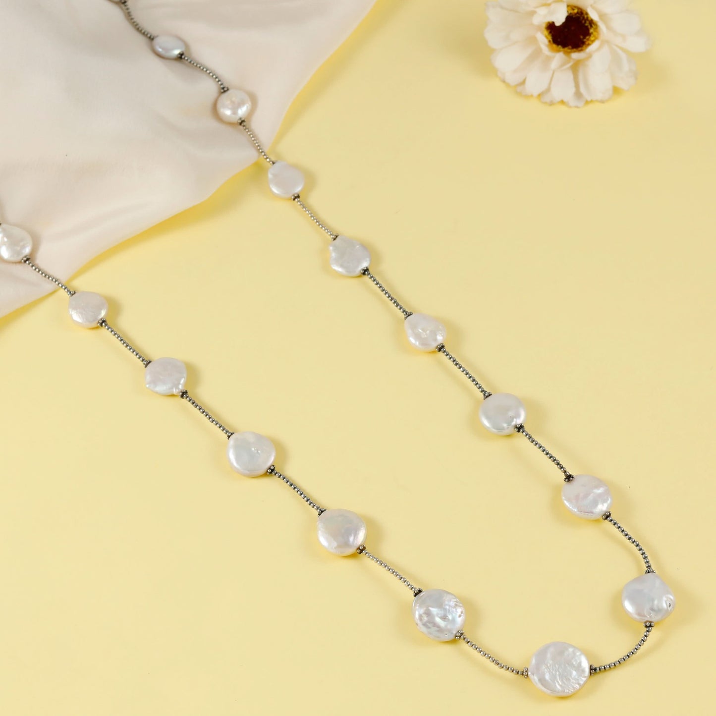 Hina lustrous Pearl Discs Silver Necklace