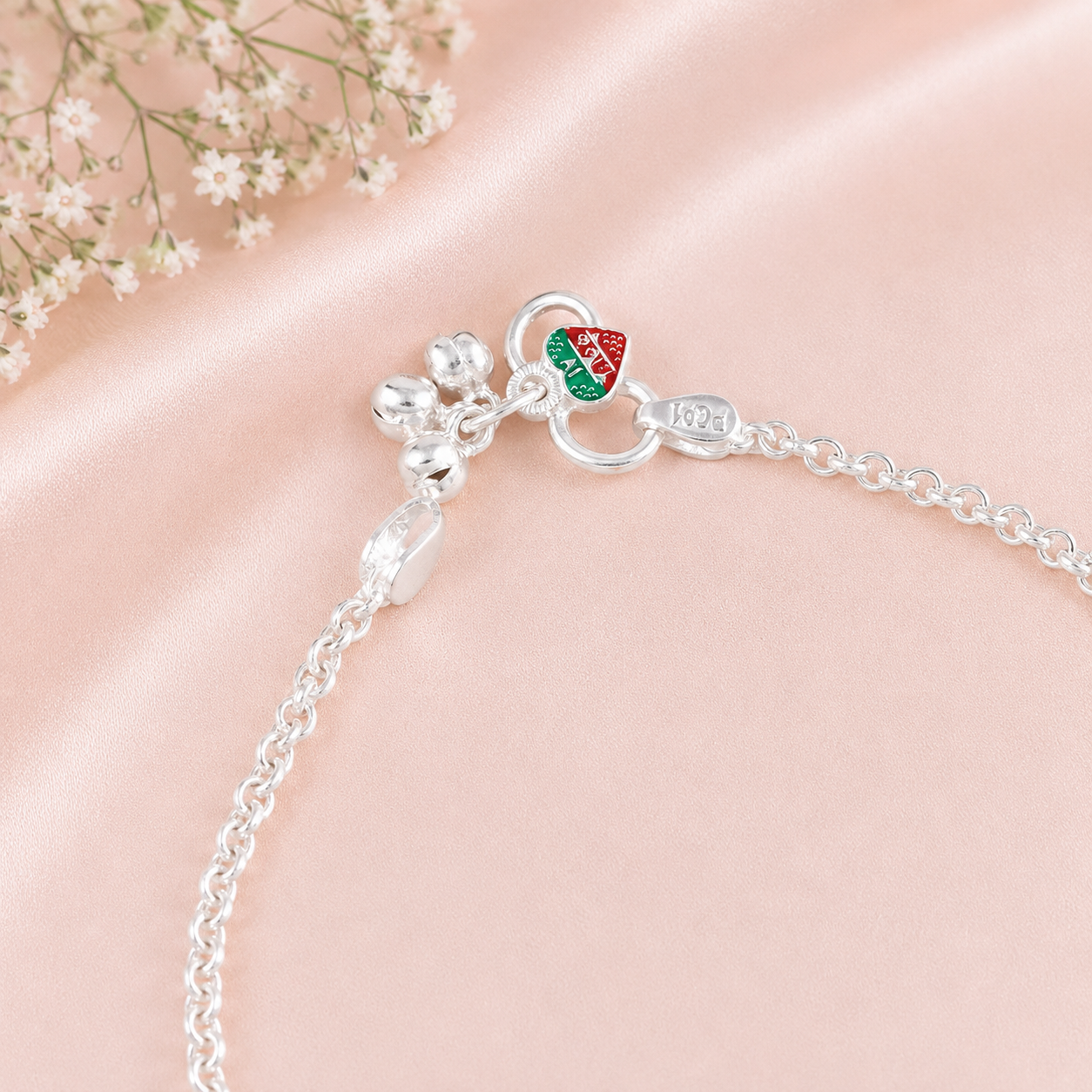 Tiana Minimal Silver Anklets