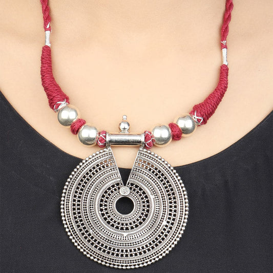 Selina Red Thread Silver Rawa Necklace
