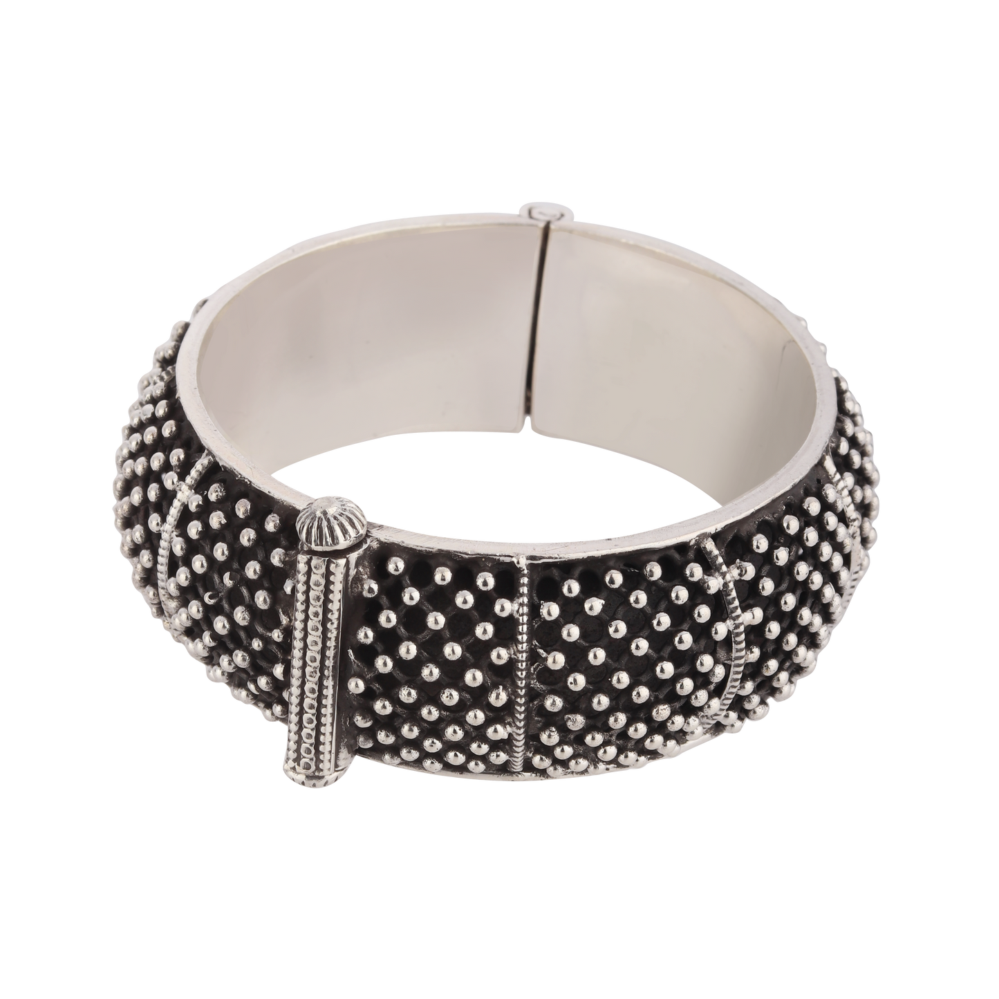 Xena Classy Silver Bangle