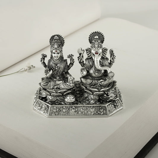 Charming Silver Lakshmi Ganesh idol