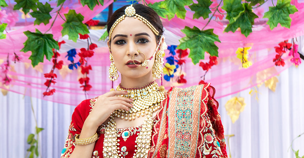 Choosing the Perfect Wedding Jewelry Set: A Guide for Indian Brides