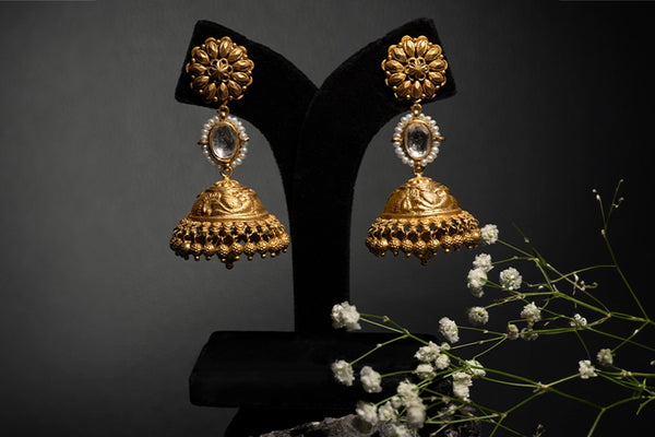 Diwali Trends 2024: Jewellery Styles That Will Make You Shine This Festival of Lights