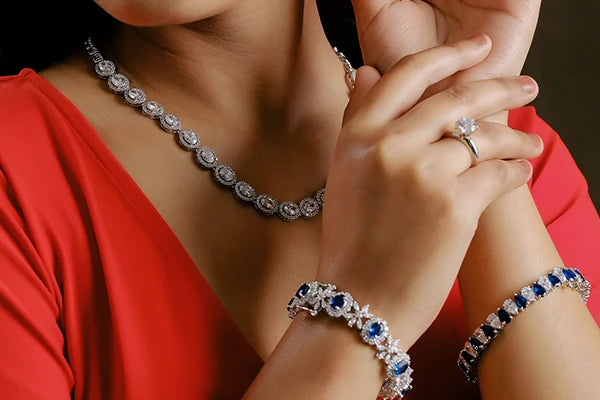 Everyday Elegance: How to Choose Jewellery That Moves With Your Life