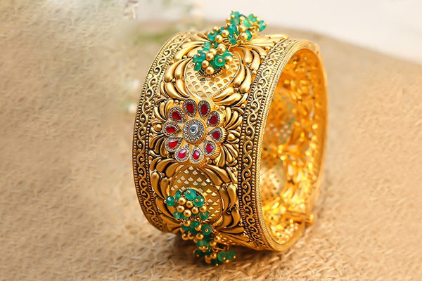 Gold Jewellery to buy this Akshaya Tritiya