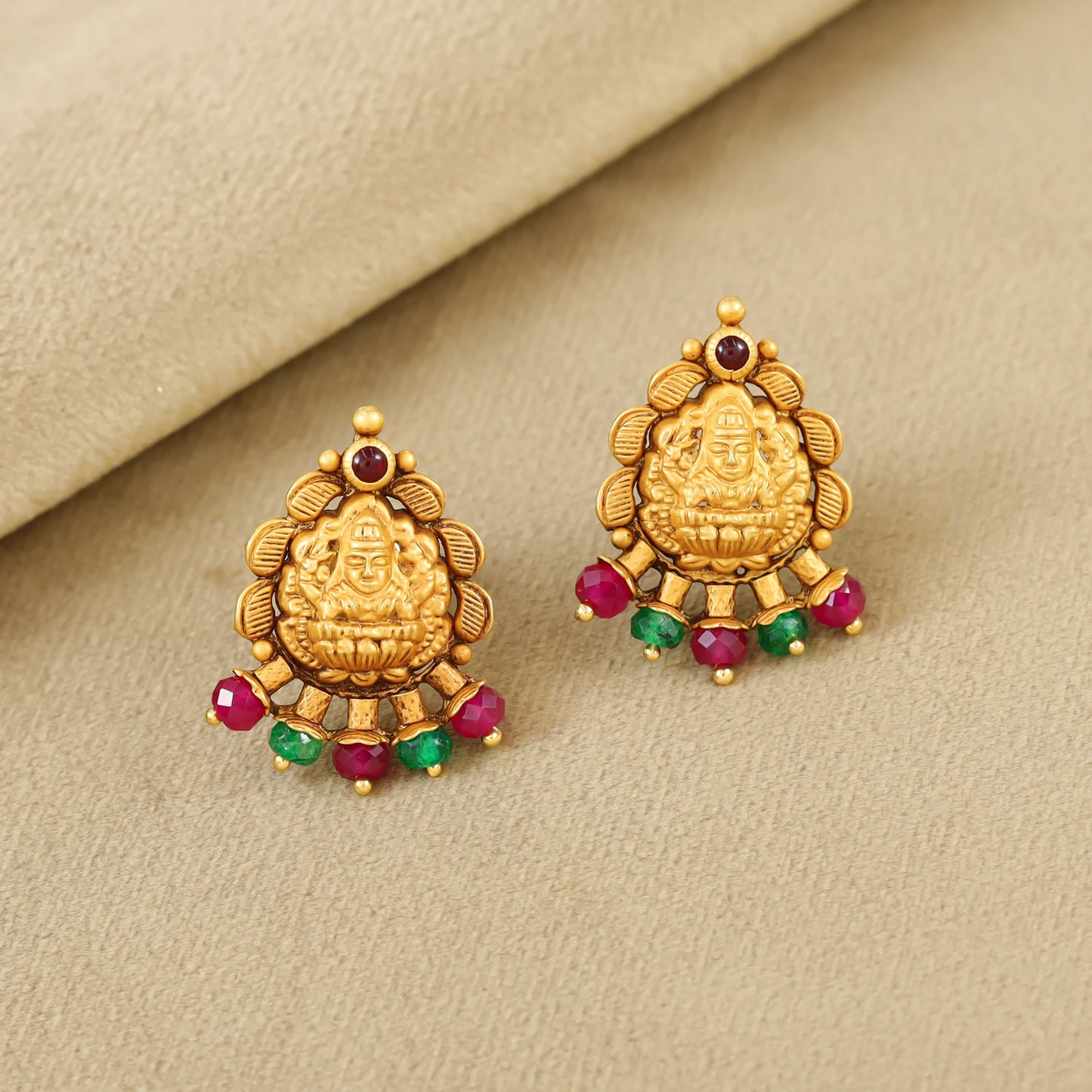 Diksha Beautiful Gold Earrings