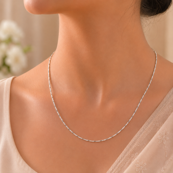 Minimal Luxe Silver Chain