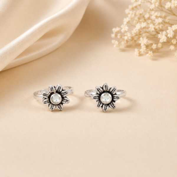 Moon Bloom Silver Toe Rings