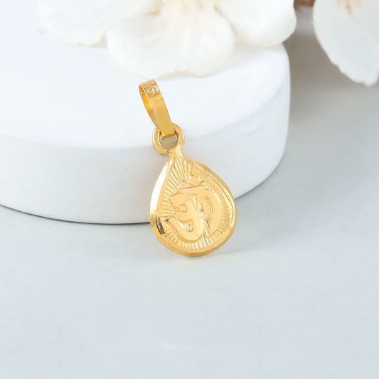 Classic OM Gold Pendant